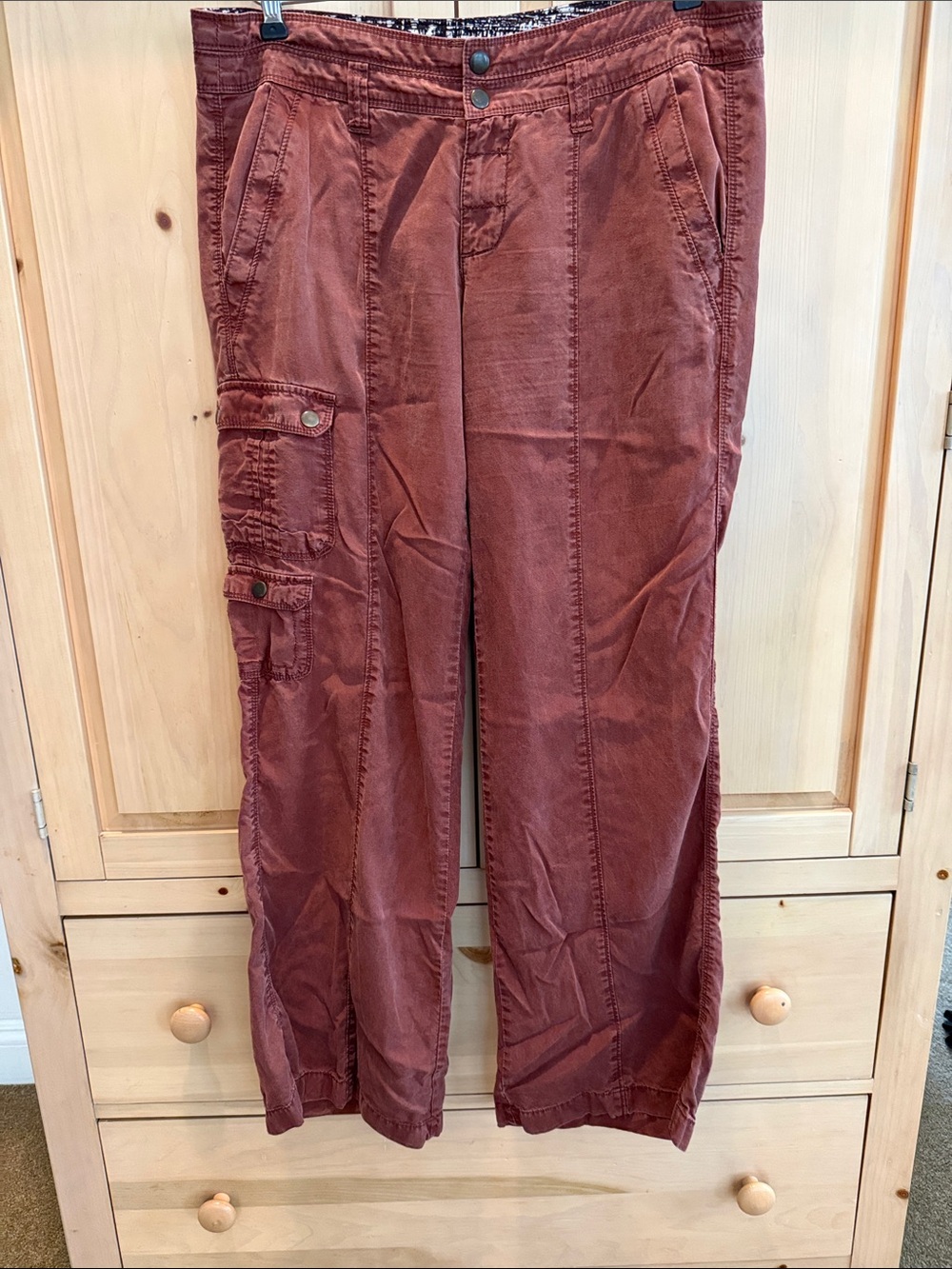 Ladies. Anthropologie Hei Hei  Rust Cargo Pants - Casual Utility Style